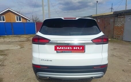 Geely Atlas, 2024 год, 1 700 000 рублей, 6 фотография