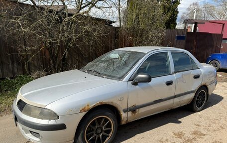 Mitsubishi Carisma I, 2002 год, 120 000 рублей, 3 фотография