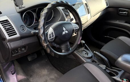 Mitsubishi Outlander III рестайлинг 3, 2010 год, 1 490 000 рублей, 5 фотография