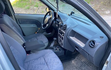 Renault Logan I, 2006 год, 230 000 рублей, 4 фотография