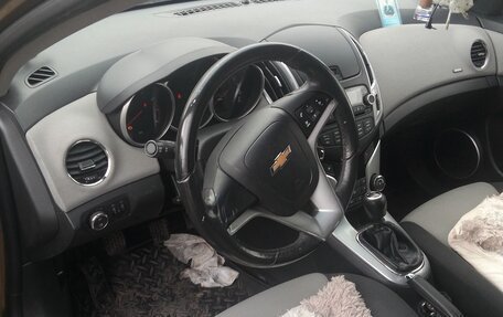 Chevrolet Cruze II, 2013 год, 750 000 рублей, 6 фотография