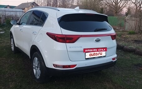KIA Sportage IV рестайлинг, 2016 год, 1 750 000 рублей, 3 фотография