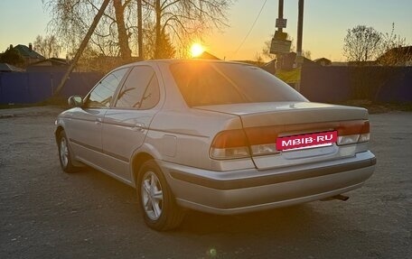Nissan Sunny B15, 1998 год, 350 000 рублей, 3 фотография