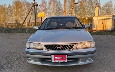 Nissan Sunny B15, 1998 год, 350 000 рублей, 2 фотография
