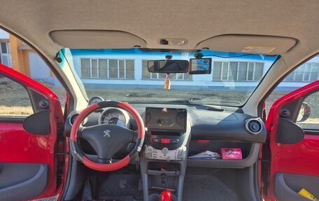 Peugeot 107 I рестайлинг, 2010 год, 350 000 рублей, 5 фотография