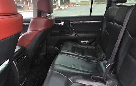 Toyota Land Cruiser 200, 2013 год, 4 200 000 рублей, 9 фотография