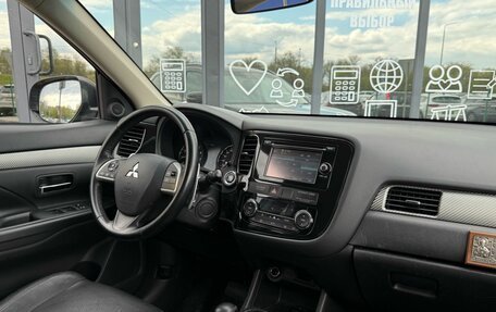 Mitsubishi Outlander III рестайлинг 3, 2012 год, 1 489 000 рублей, 12 фотография