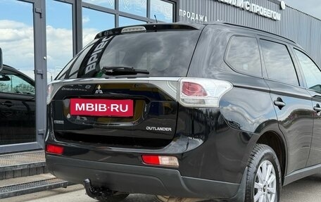 Mitsubishi Outlander III рестайлинг 3, 2012 год, 1 489 000 рублей, 8 фотография