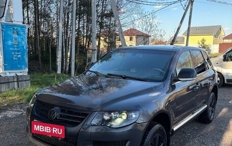 Volkswagen Touareg III, 2008 год, 800 000 рублей, 1 фотография