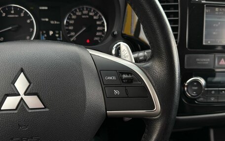 Mitsubishi Outlander III рестайлинг 3, 2012 год, 1 489 000 рублей, 20 фотография