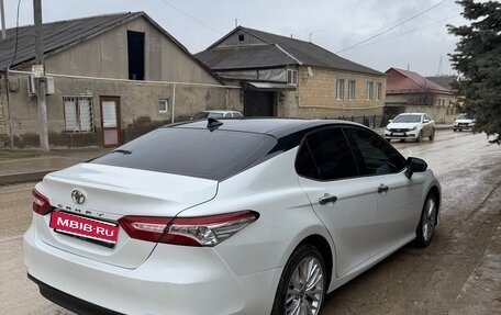 Toyota Camry, 2020 год, 2 430 000 рублей, 1 фотография