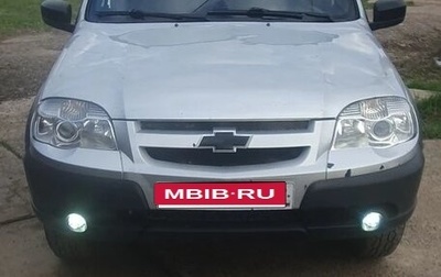 Chevrolet Niva I рестайлинг, 2011 год, 420 000 рублей, 1 фотография