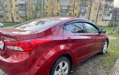 Hyundai Elantra V, 2011 год, 980 000 рублей, 3 фотография