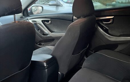 Hyundai Elantra V, 2011 год, 980 000 рублей, 12 фотография
