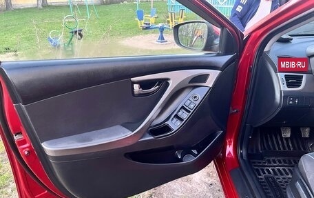 Hyundai Elantra V, 2011 год, 980 000 рублей, 11 фотография