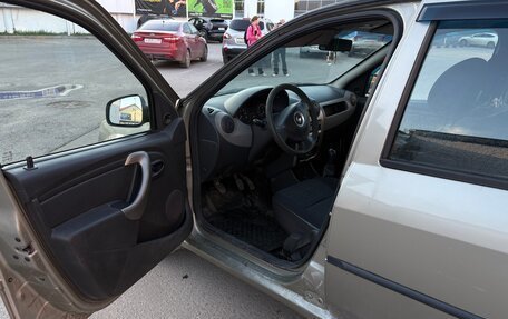 Renault Logan I, 2010 год, 300 000 рублей, 2 фотография