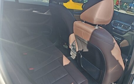 BMW X4, 2022 год, 7 000 000 рублей, 10 фотография
