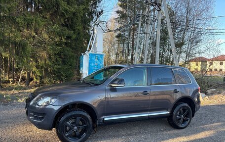 Volkswagen Touareg III, 2008 год, 800 000 рублей, 2 фотография