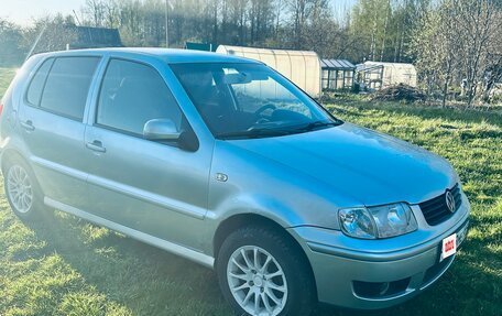 Volkswagen Polo III рестайлинг, 2000 год, 205 000 рублей, 2 фотография