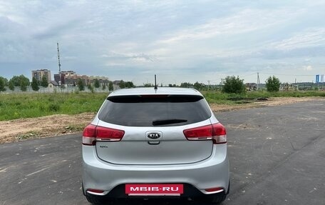 KIA Rio III рестайлинг, 2015 год, 930 000 рублей, 7 фотография