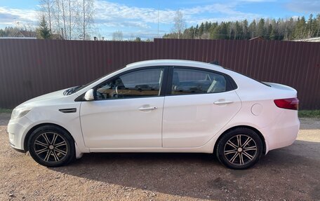 KIA Rio III рестайлинг, 2011 год, 580 000 рублей, 3 фотография