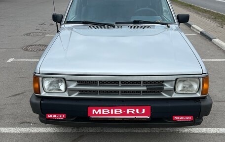 Mazda B-series, 1989 год, 900 000 рублей, 2 фотография