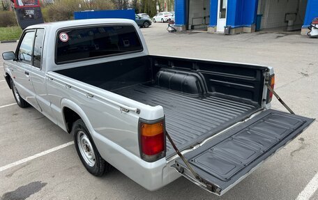 Mazda B-series, 1989 год, 900 000 рублей, 7 фотография