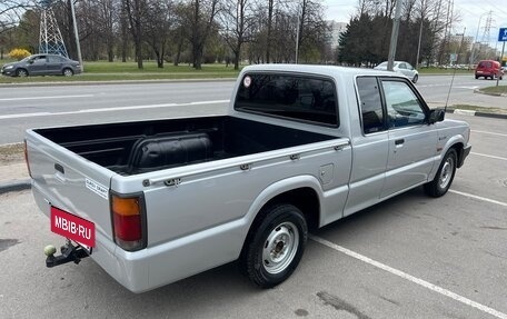 Mazda B-series, 1989 год, 900 000 рублей, 5 фотография