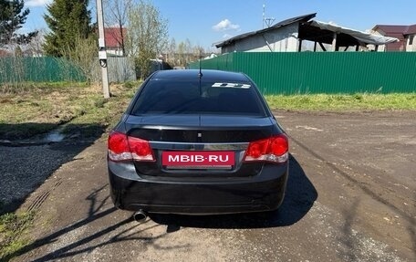 Chevrolet Cruze II, 2011 год, 700 000 рублей, 5 фотография