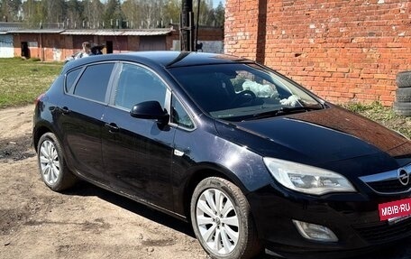 Opel Astra J, 2010 год, 480 000 рублей, 3 фотография