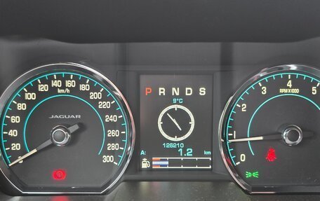 Jaguar XF I рестайлинг, 2014 год, 1 650 000 рублей, 24 фотография