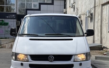 Volkswagen Caravelle T4, 1999 год, 707 000 рублей, 2 фотография
