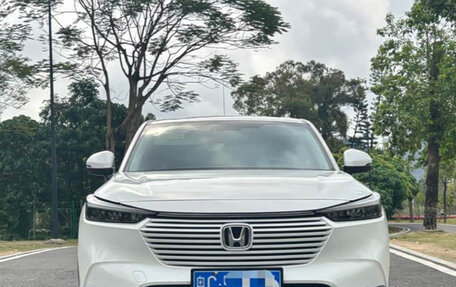Honda Vezel, 2023 год, 1 450 000 рублей, 2 фотография