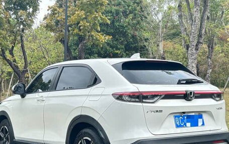 Honda Vezel, 2023 год, 1 450 000 рублей, 9 фотография