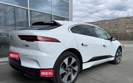 Jaguar I-Pace I, 2020 год, 4 000 000 рублей, 2 фотография