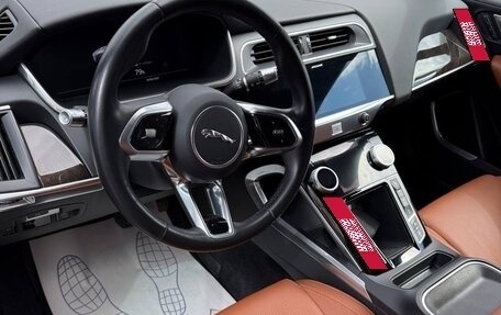 Jaguar I-Pace I, 2020 год, 4 000 000 рублей, 18 фотография