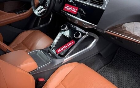 Jaguar I-Pace I, 2020 год, 4 000 000 рублей, 21 фотография