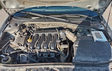 Renault Laguna II, 2006 год, 400 000 рублей, 18 фотография