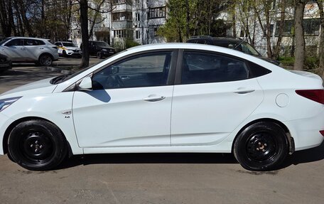 Hyundai Solaris II рестайлинг, 2016 год, 951 000 рублей, 3 фотография