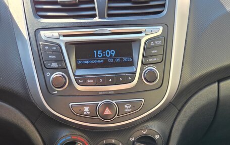 Hyundai Solaris II рестайлинг, 2016 год, 951 000 рублей, 14 фотография