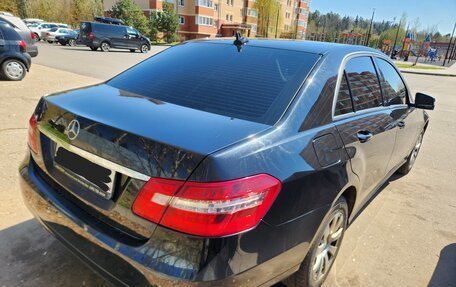 Mercedes-Benz E-Класс, 2011 год, 1 550 000 рублей, 9 фотография
