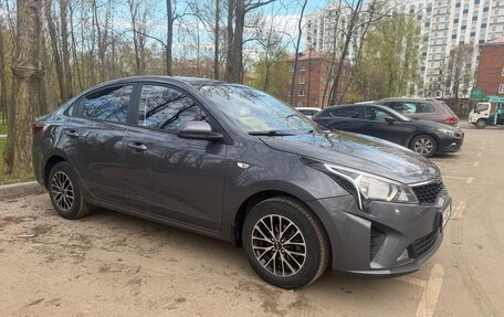 KIA Rio IV, 2021 год, 1 600 000 рублей, 3 фотография
