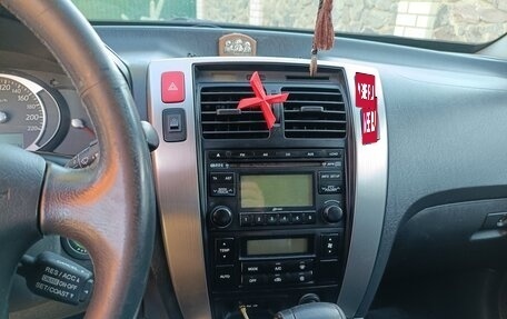 Hyundai Tucson III, 2008 год, 820 000 рублей, 4 фотография