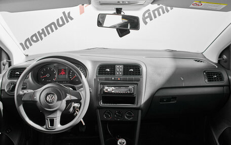 Volkswagen Polo VI (EU Market), 2012 год, 770 000 рублей, 11 фотография