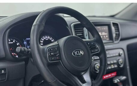 KIA Sportage IV рестайлинг, 2018 год, 2 199 000 рублей, 11 фотография