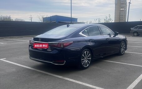 Lexus ES VII, 2019 год, 4 300 000 рублей, 8 фотография