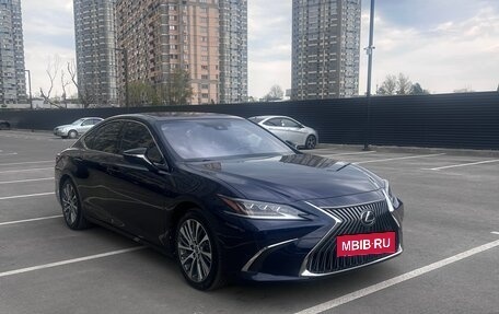 Lexus ES VII, 2019 год, 4 300 000 рублей, 9 фотография