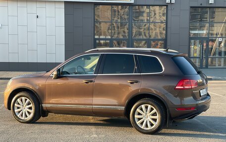 Volkswagen Touareg III, 2010 год, 1 660 000 рублей, 3 фотография