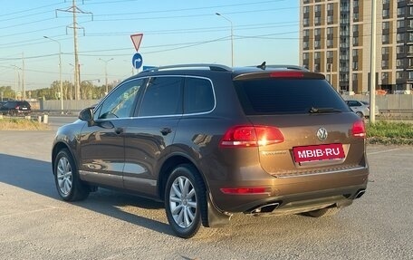 Volkswagen Touareg III, 2010 год, 1 660 000 рублей, 4 фотография