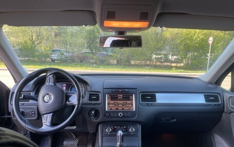 Volkswagen Touareg III, 2010 год, 1 660 000 рублей, 10 фотография